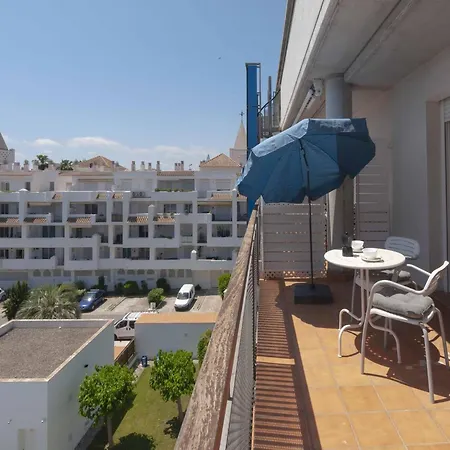 Beautiful 1 Bedroom In Roses